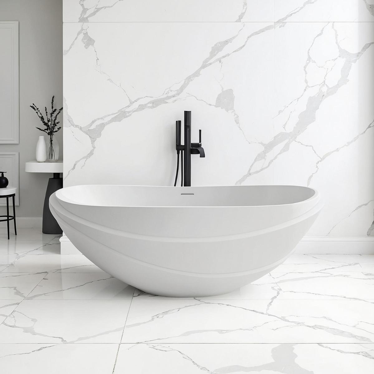 Tulip bath in white marble bathroom